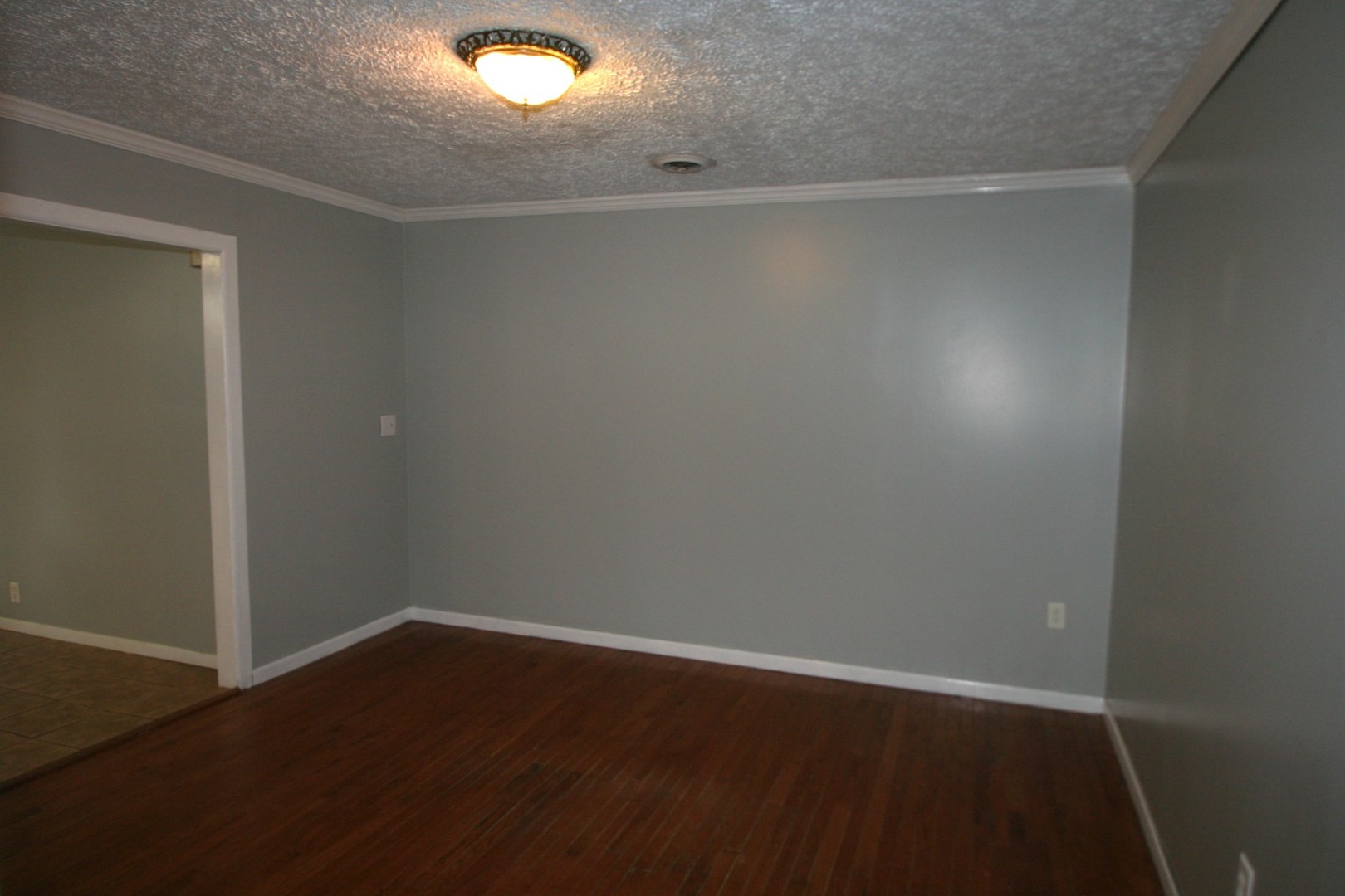 204 E 4th Street, Mackinaw, IL 61755