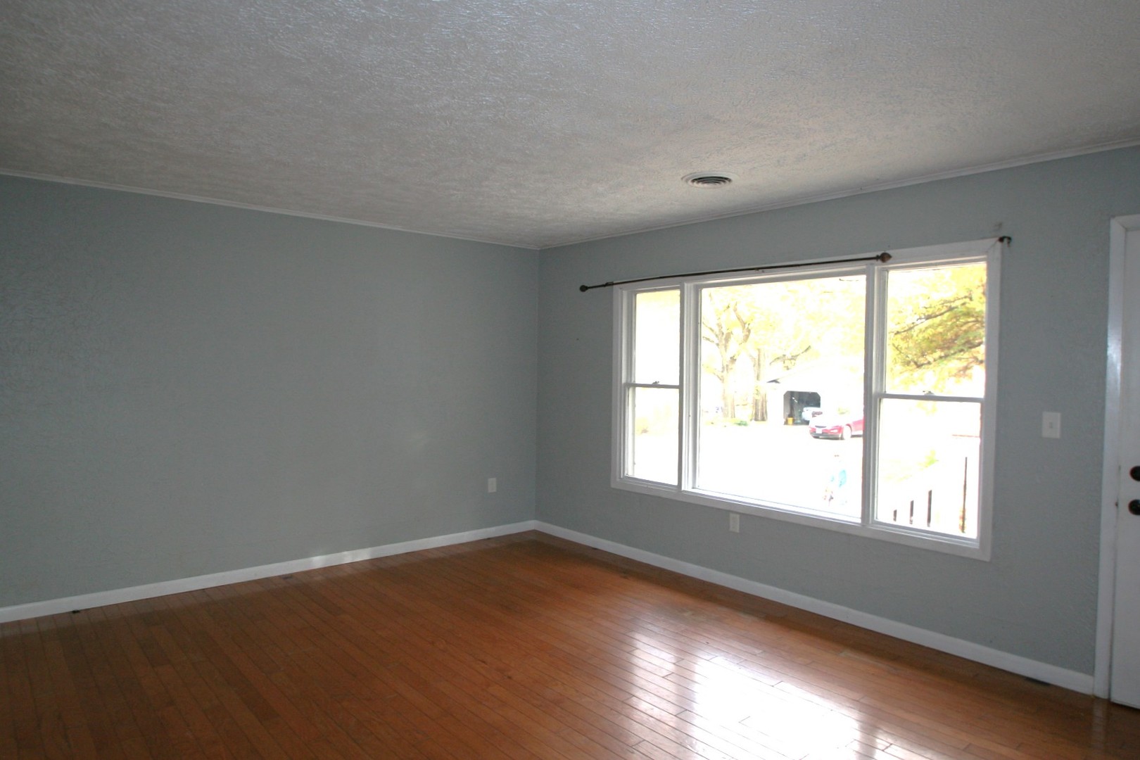 204 E 4th Street, Mackinaw, IL 61755