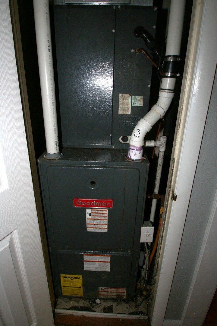 204 E 4th Street, Mackinaw, IL 61755