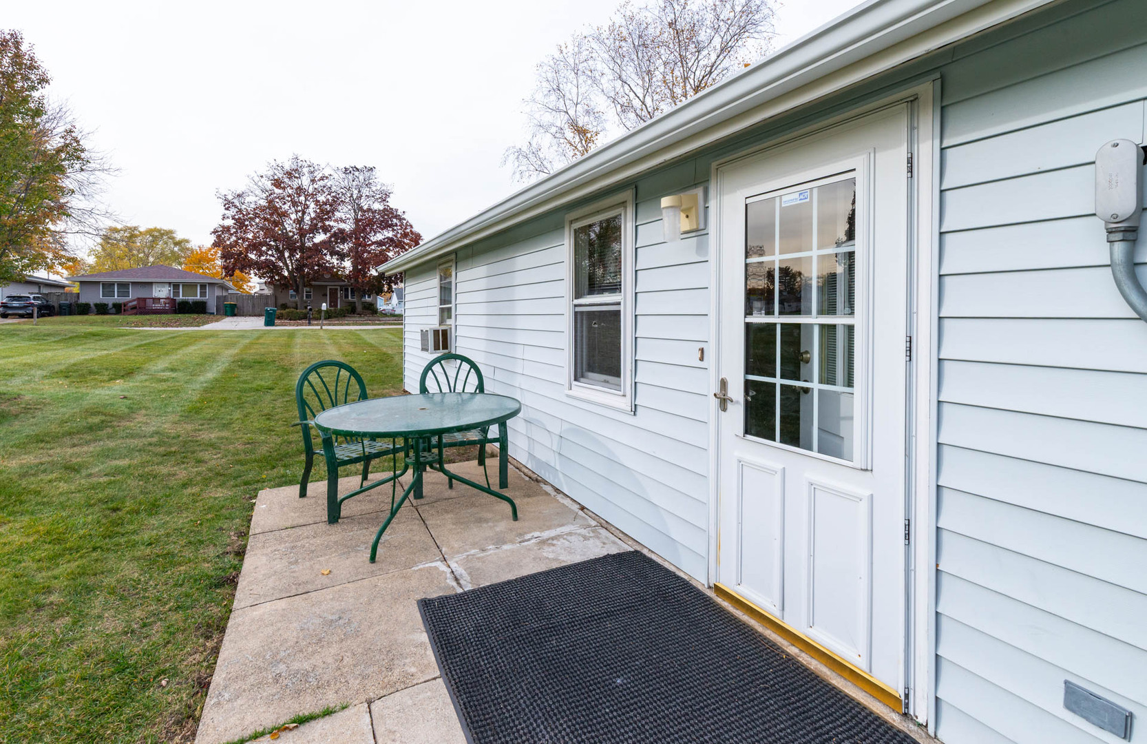 2031 Gilboa Avenue, Zion, IL 60099