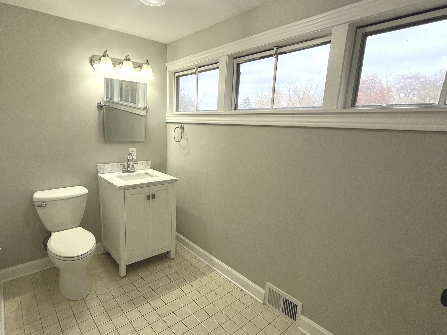 805 S Norbury Avenue, Lombard, IL 60148