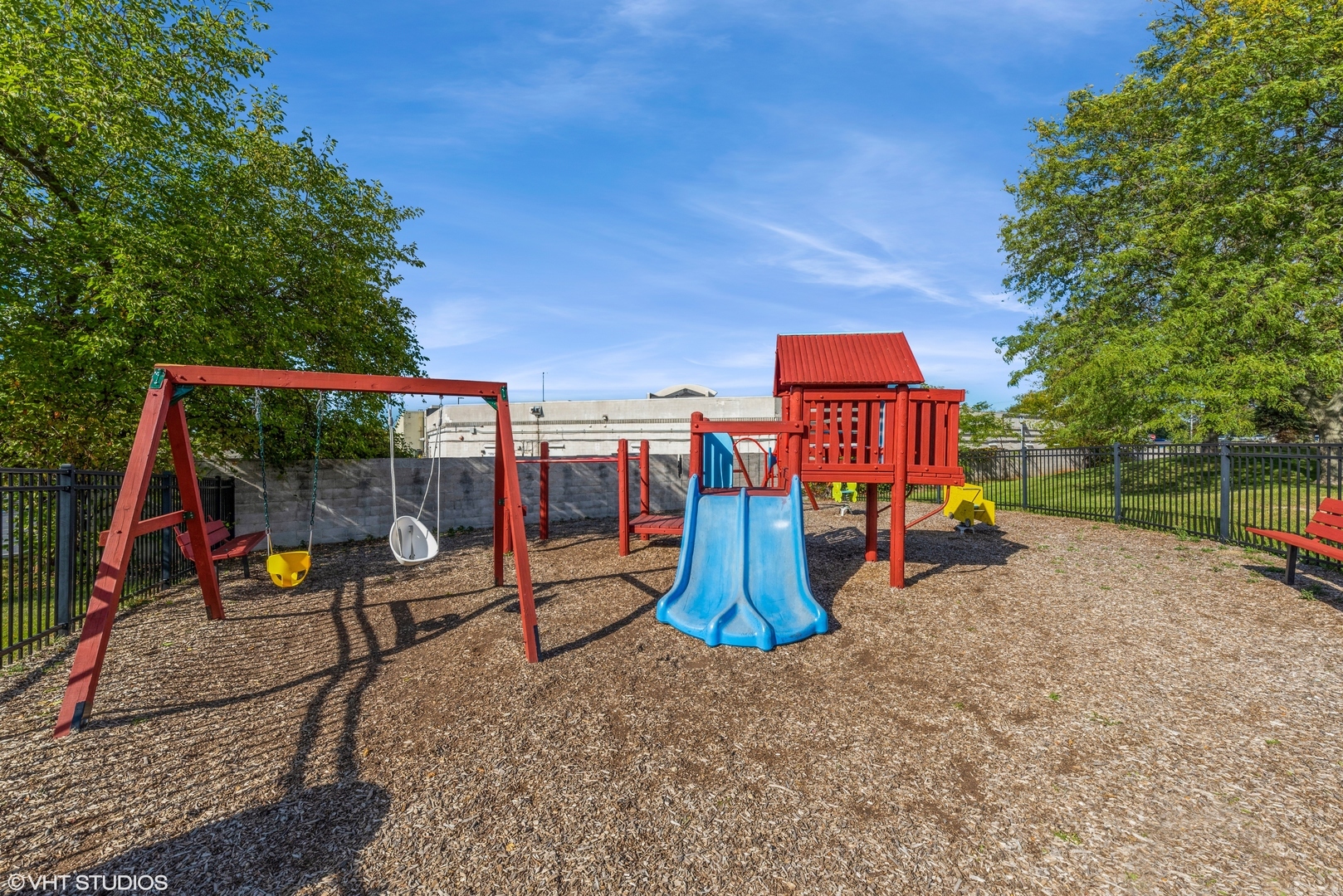 1965 N Hicks Road #107, Palatine, IL 60074