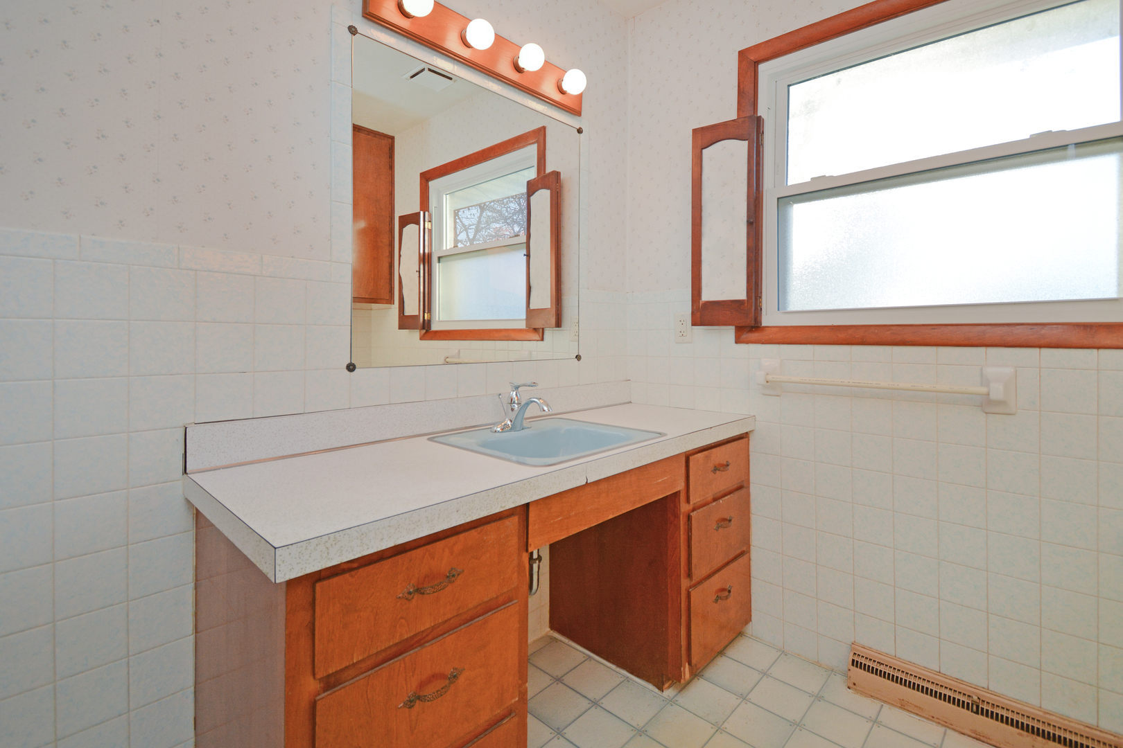 1303 N Beech Street, Normal, IL 61761