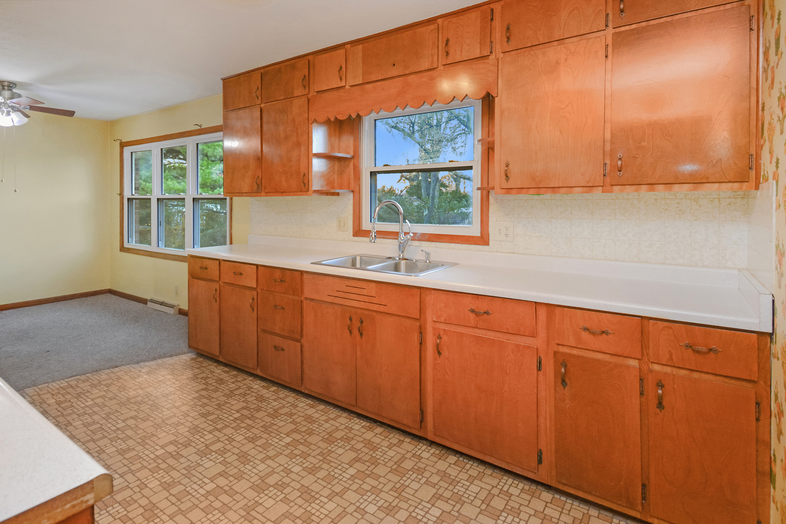 1303 N Beech Street, Normal, IL 61761