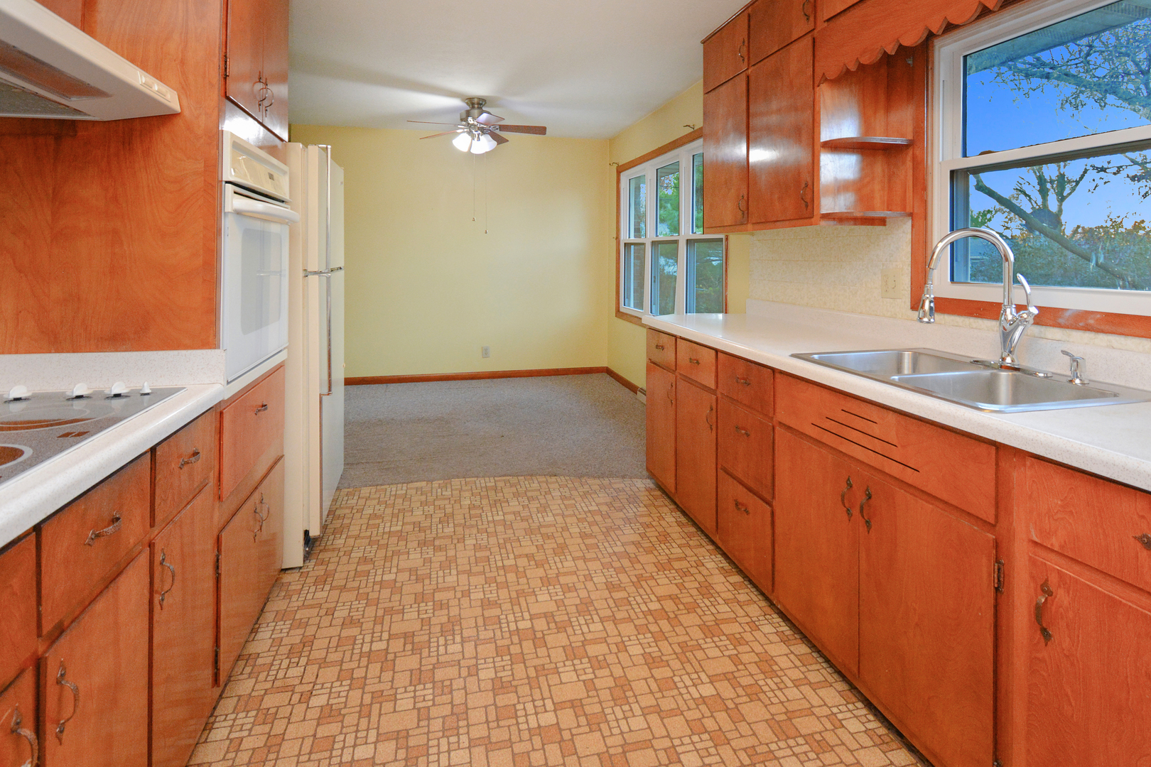 1303 N Beech Street, Normal, IL 61761