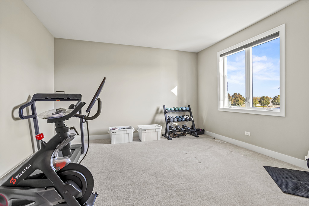 8022 Stanley Trail, Frankfort, IL 60423