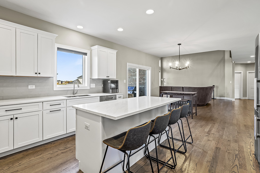 8022 Stanley Trail, Frankfort, IL 60423