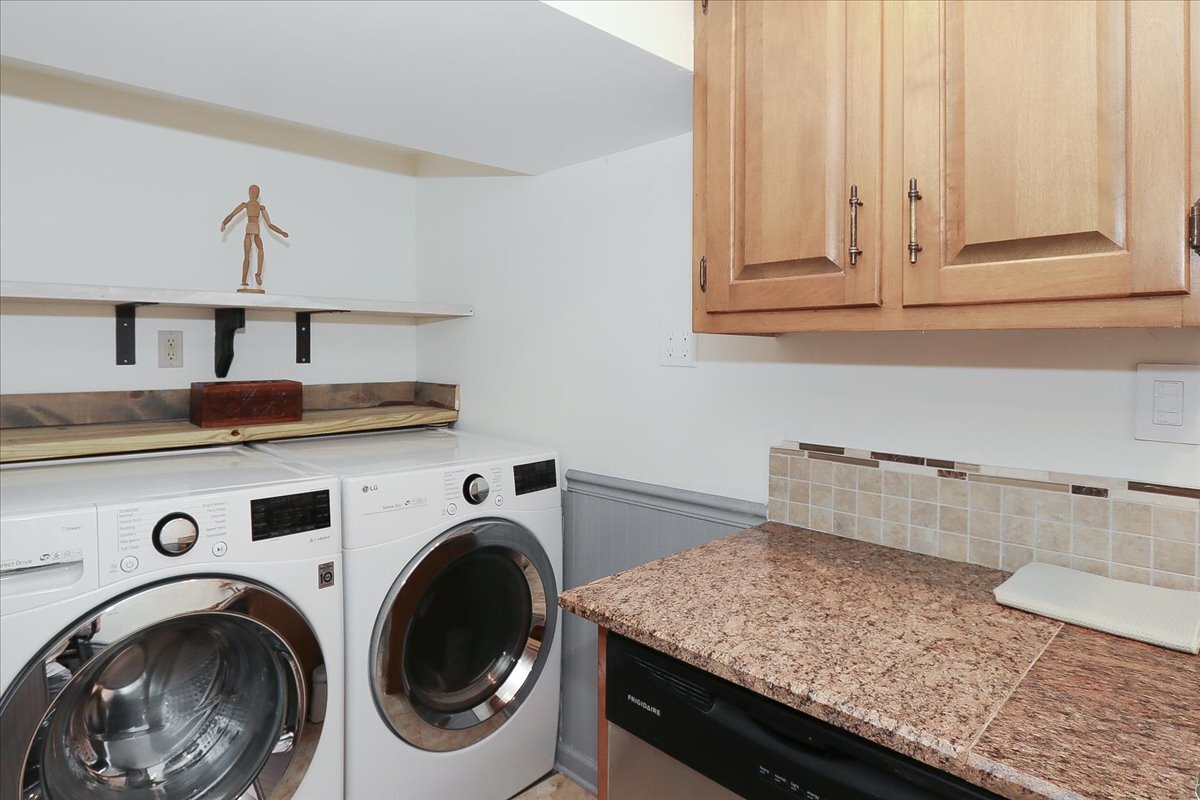 25440 N Wagon Wheel Court, Barrington, IL 60010