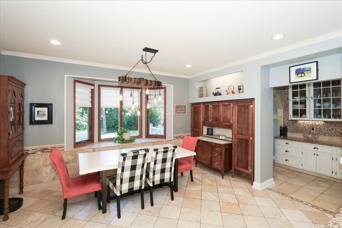 25440 N Wagon Wheel Court, Barrington, IL 60010