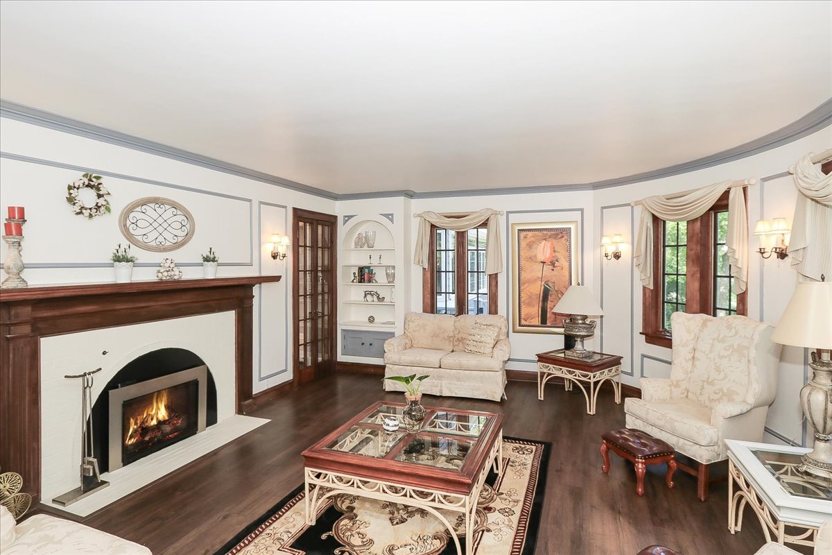 25440 N Wagon Wheel Court, Barrington, IL 60010