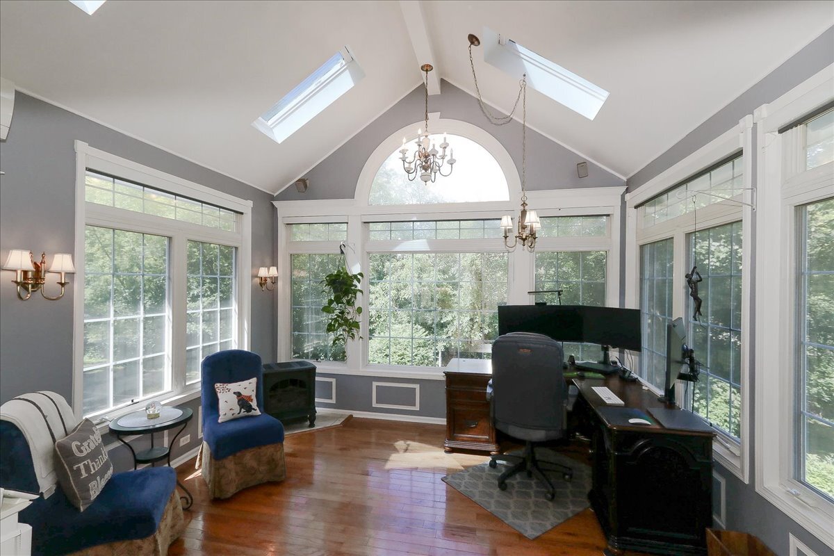 25440 N Wagon Wheel Court, Barrington, IL 60010