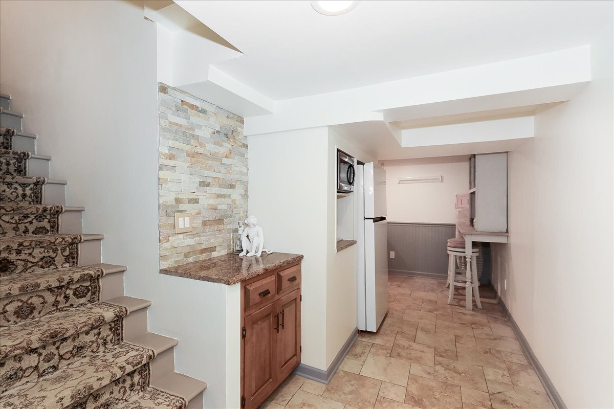 25440 N Wagon Wheel Court, Barrington, IL 60010