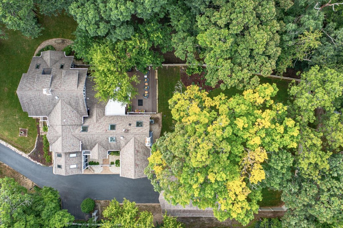 25440 N Wagon Wheel Court, Barrington, IL 60010