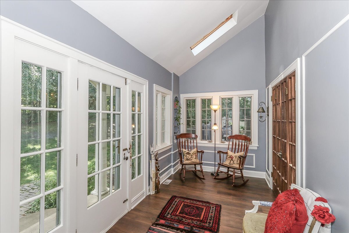 25440 N Wagon Wheel Court, Barrington, IL 60010