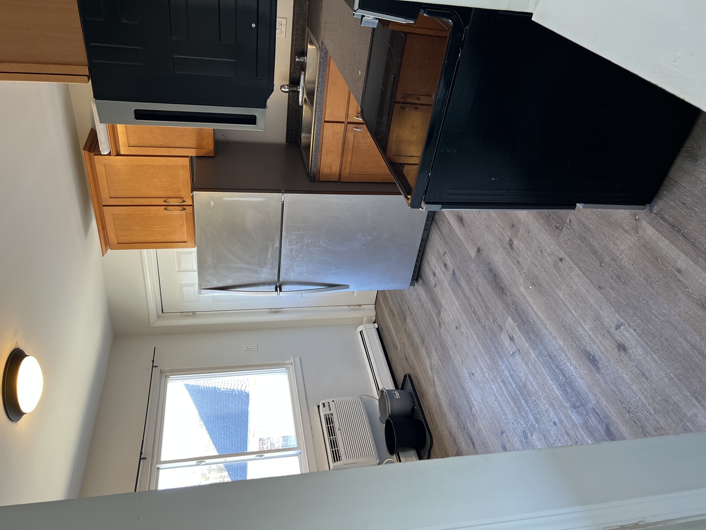 7716 Ogden Avenue #3R, Lyons, IL 60534