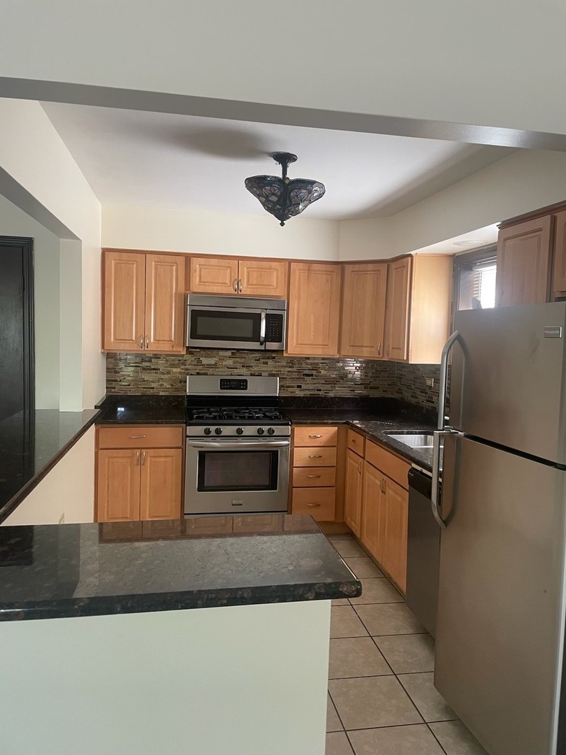 7745 Adams Street #1S, Forest Park, IL 60130