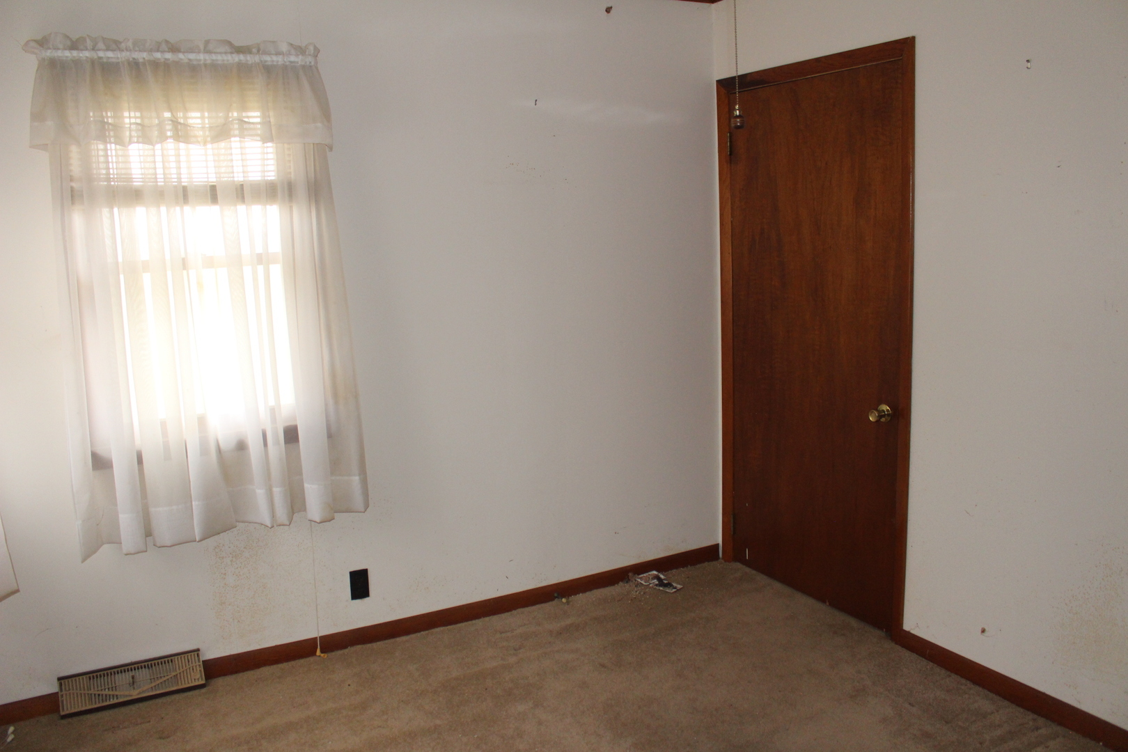 17395 Swisher Hill Road, Dewitt, IL 61735