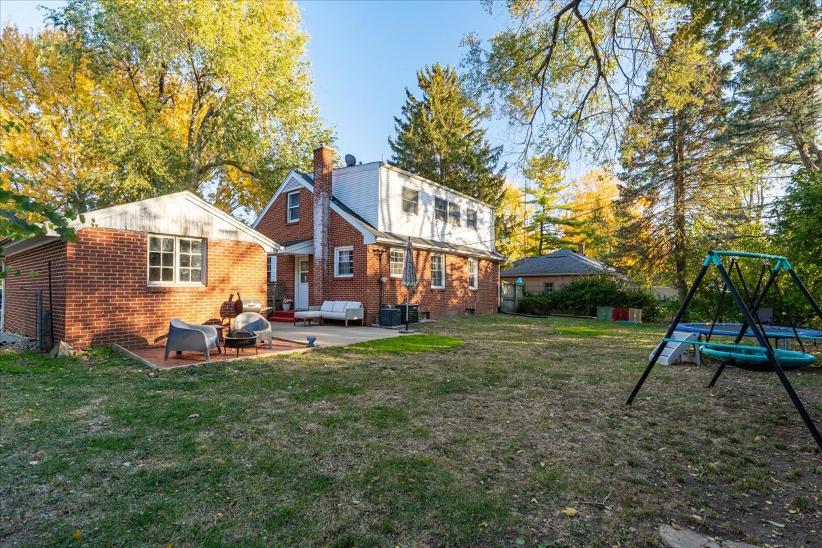 27 University Court, Normal, IL 61761