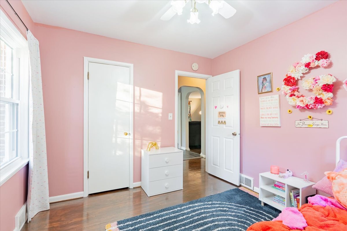 27 University Court, Normal, IL 61761