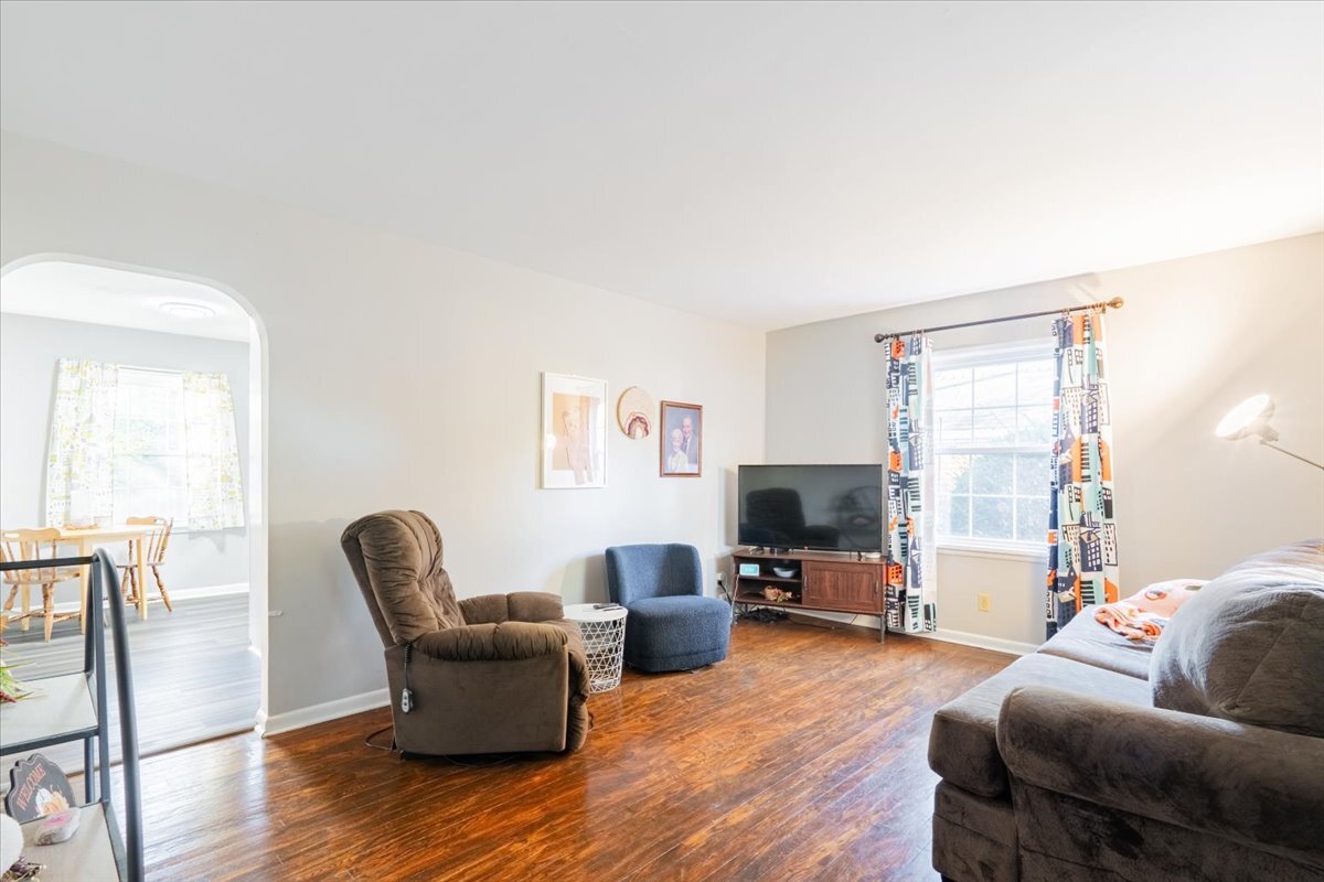 27 University Court, Normal, IL 61761