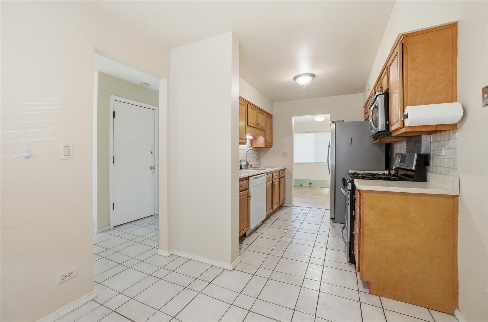 413 Buffalo Trail, Wheeling, IL 60090