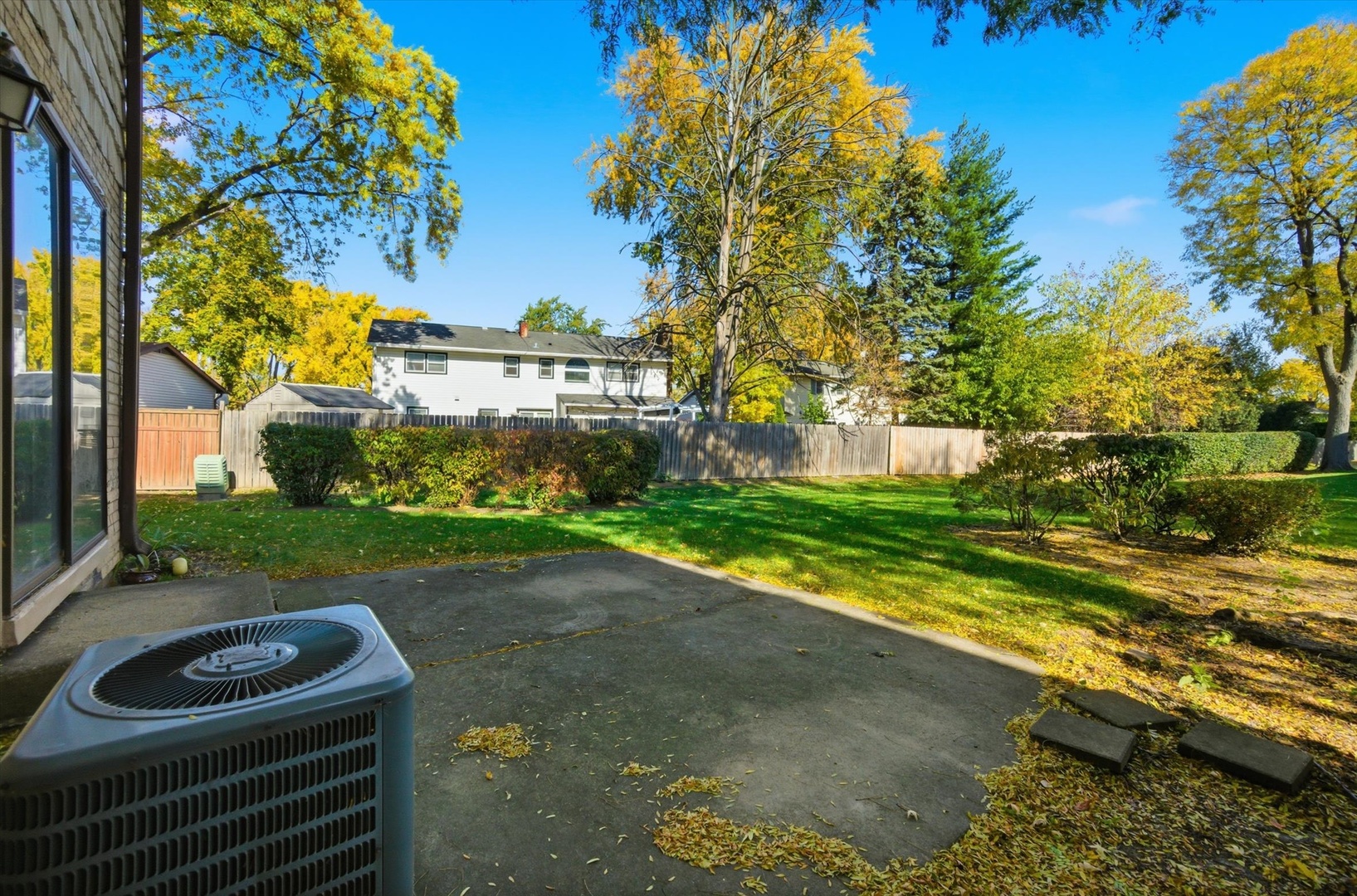 413 Buffalo Trail, Wheeling, IL 60090