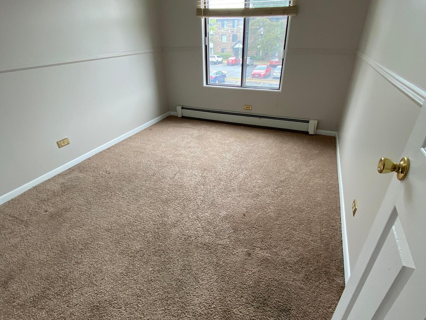 125 Gregory Street #10, Aurora, IL 60504