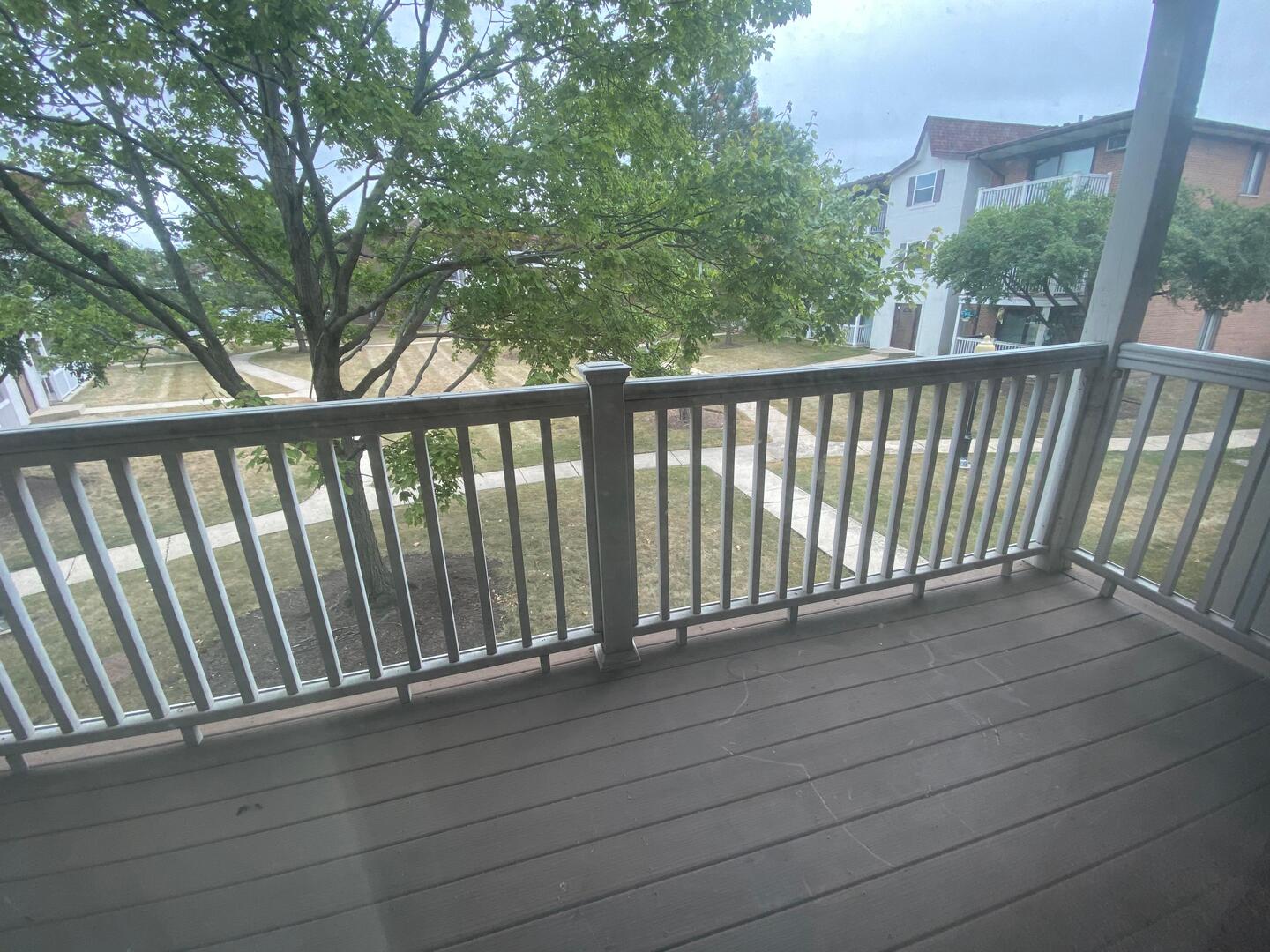 125 Gregory Street #10, Aurora, IL 60504