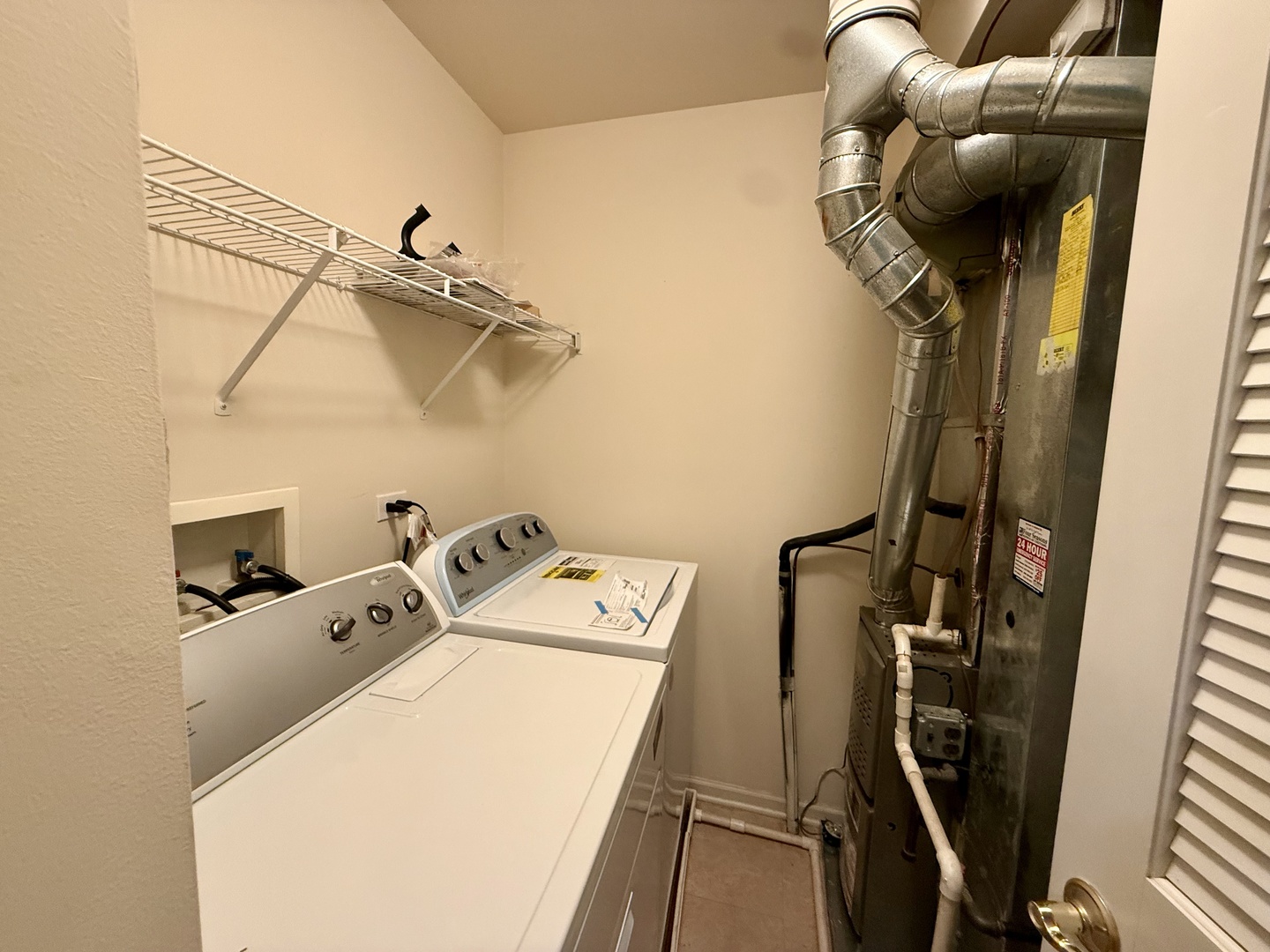 3123 Ollerton Avenue, Aurora, IL 60502