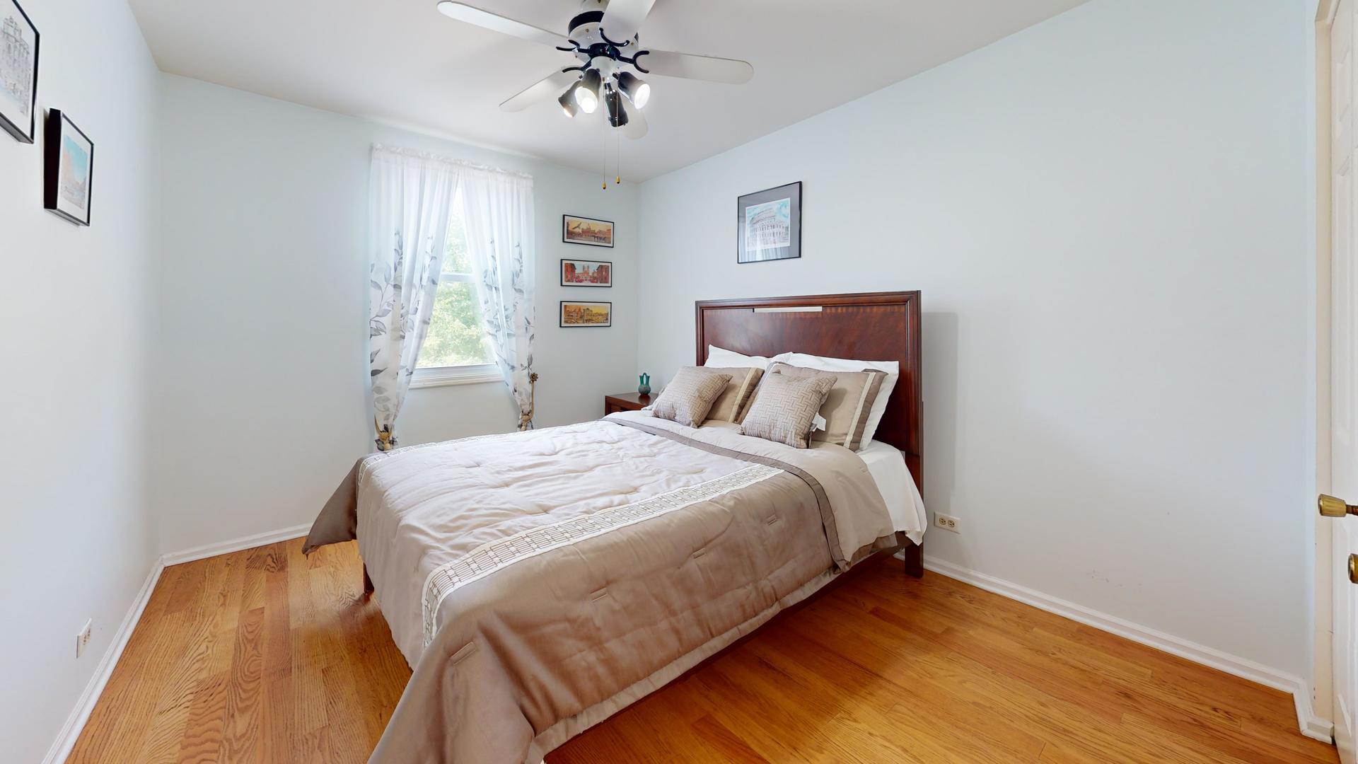 412 Chateau Drive, Buffalo Grove, IL 60089