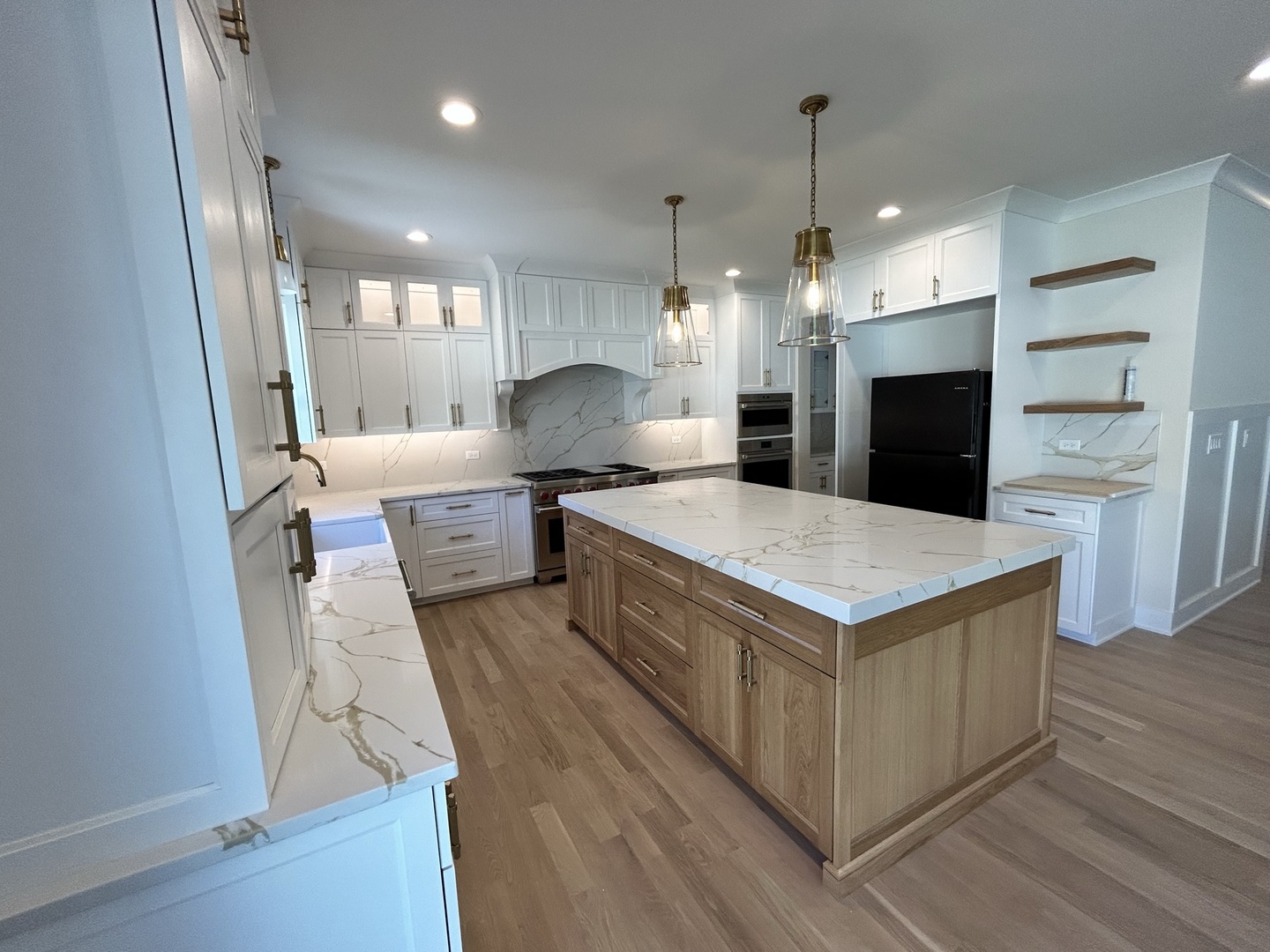 444 E Schiller Street, Elmhurst, IL 60126