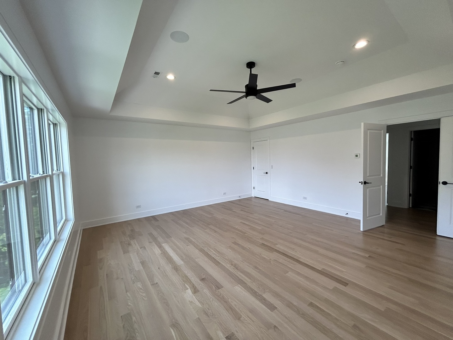 444 E Schiller Street, Elmhurst, IL 60126