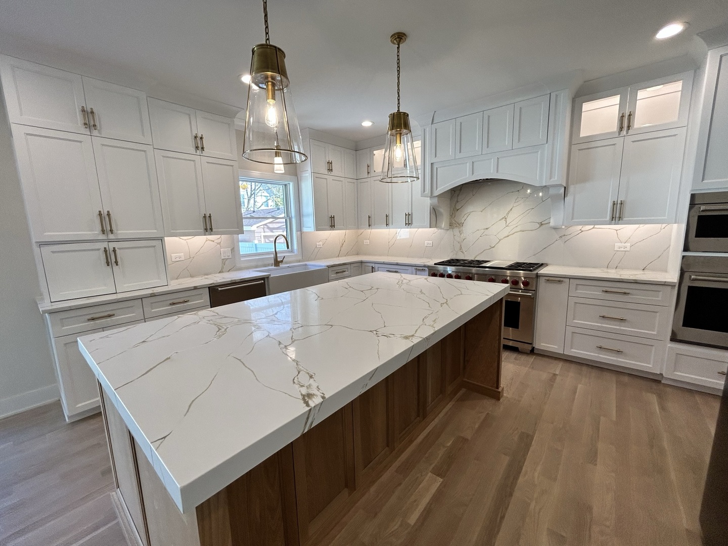 444 E Schiller Street, Elmhurst, IL 60126