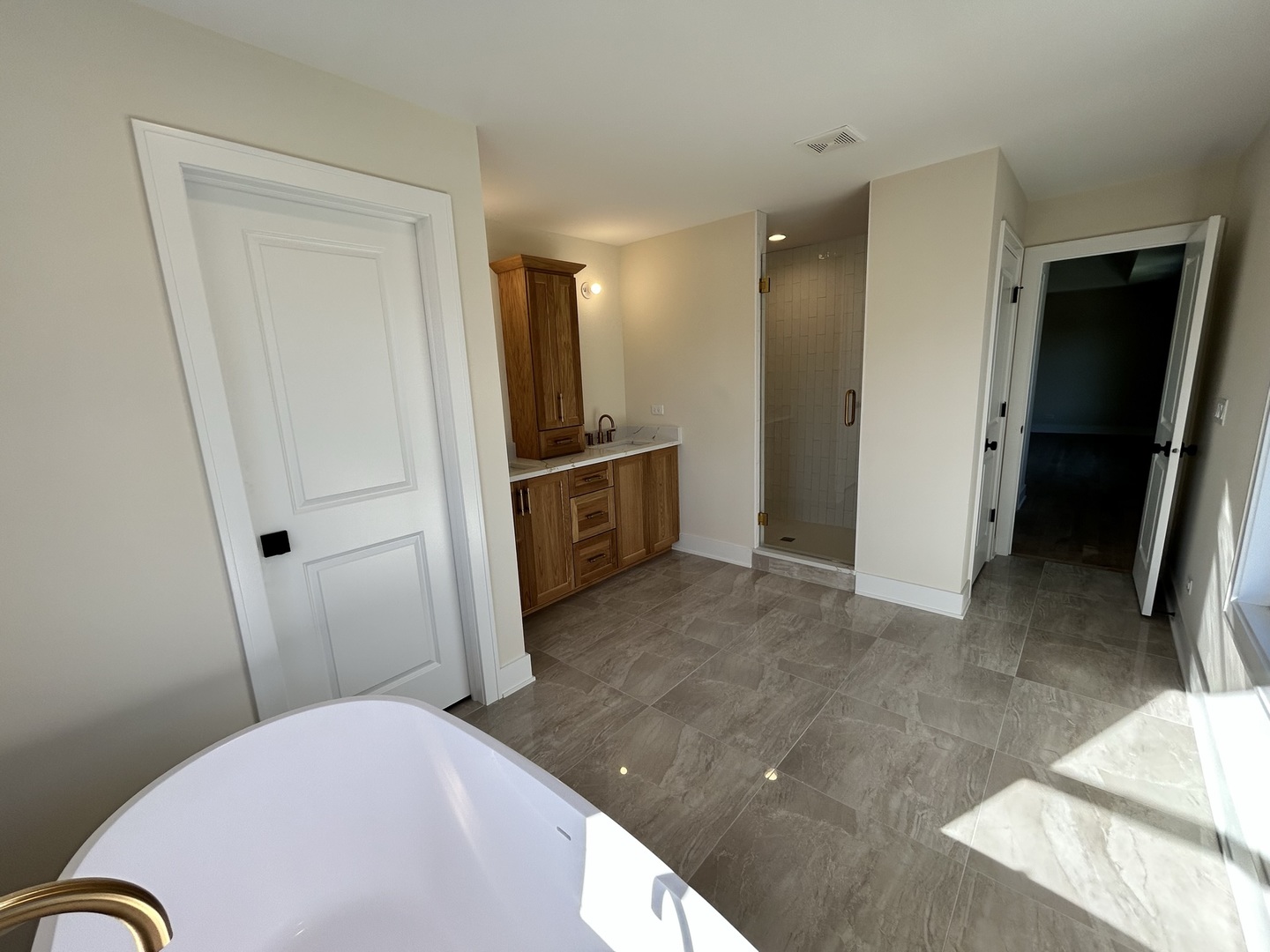 444 E Schiller Street, Elmhurst, IL 60126