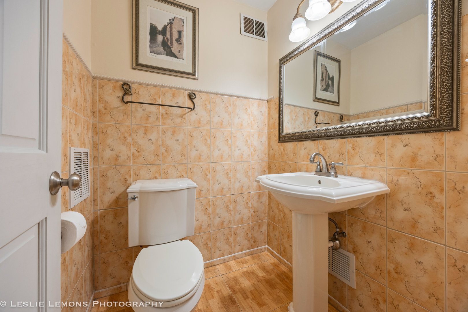 5600 Hillcrest Lane #3D, Lisle, IL 60532