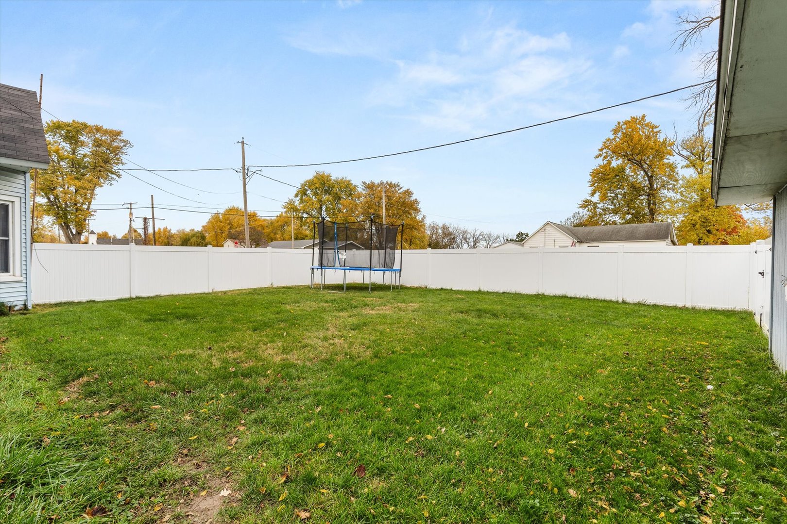 102 Waverly Street, Essex, IL 60935