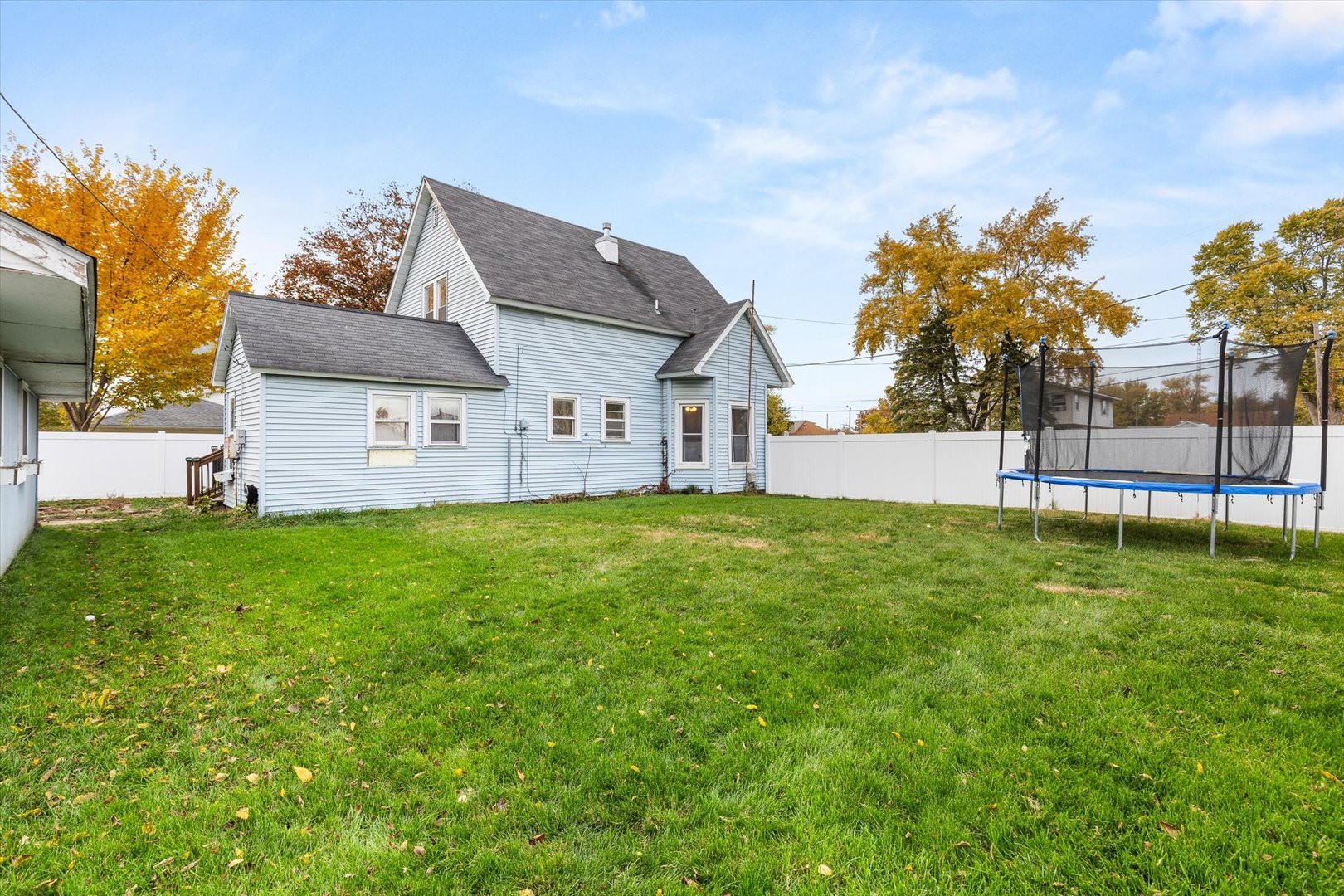 102 Waverly Street, Essex, IL 60935