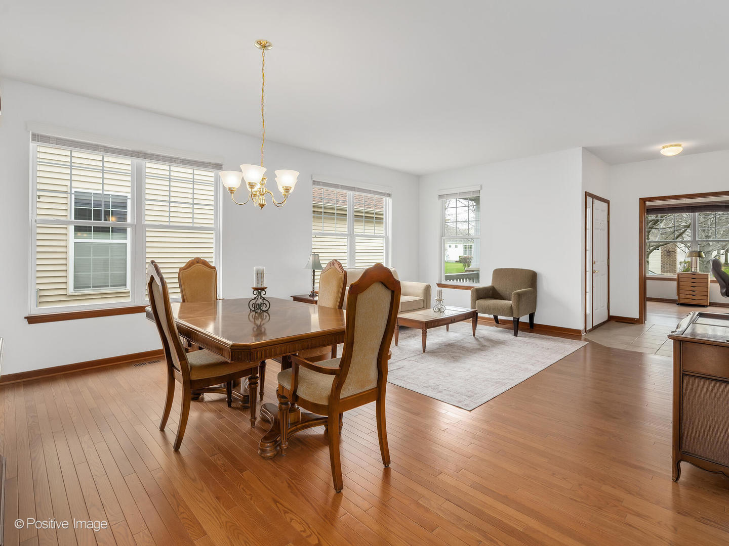 1842 Highbury Lane, Aurora, IL 60502