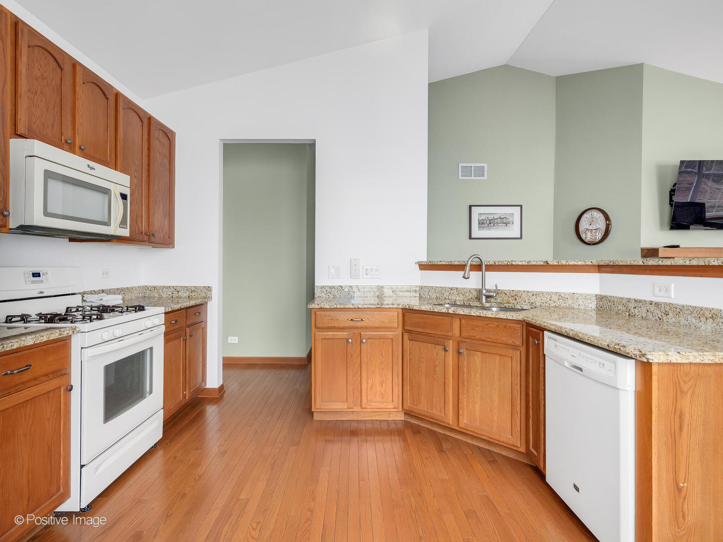 1842 Highbury Lane, Aurora, IL 60502