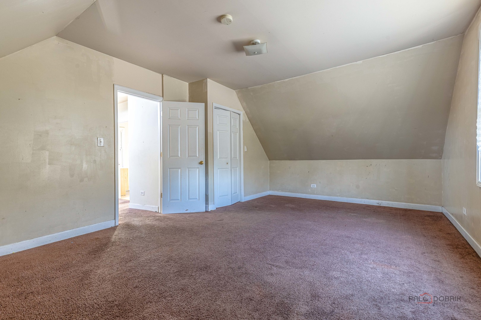 6614 S Wabash Avenue, Chicago, IL 60637