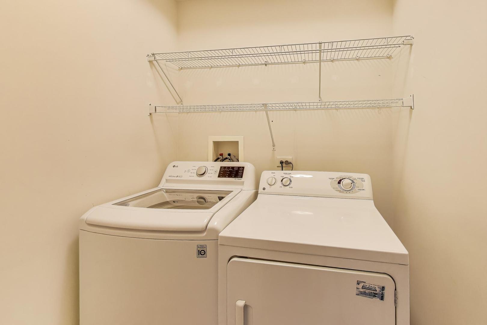 190 W Johnson Street #303, Palatine, IL 60067