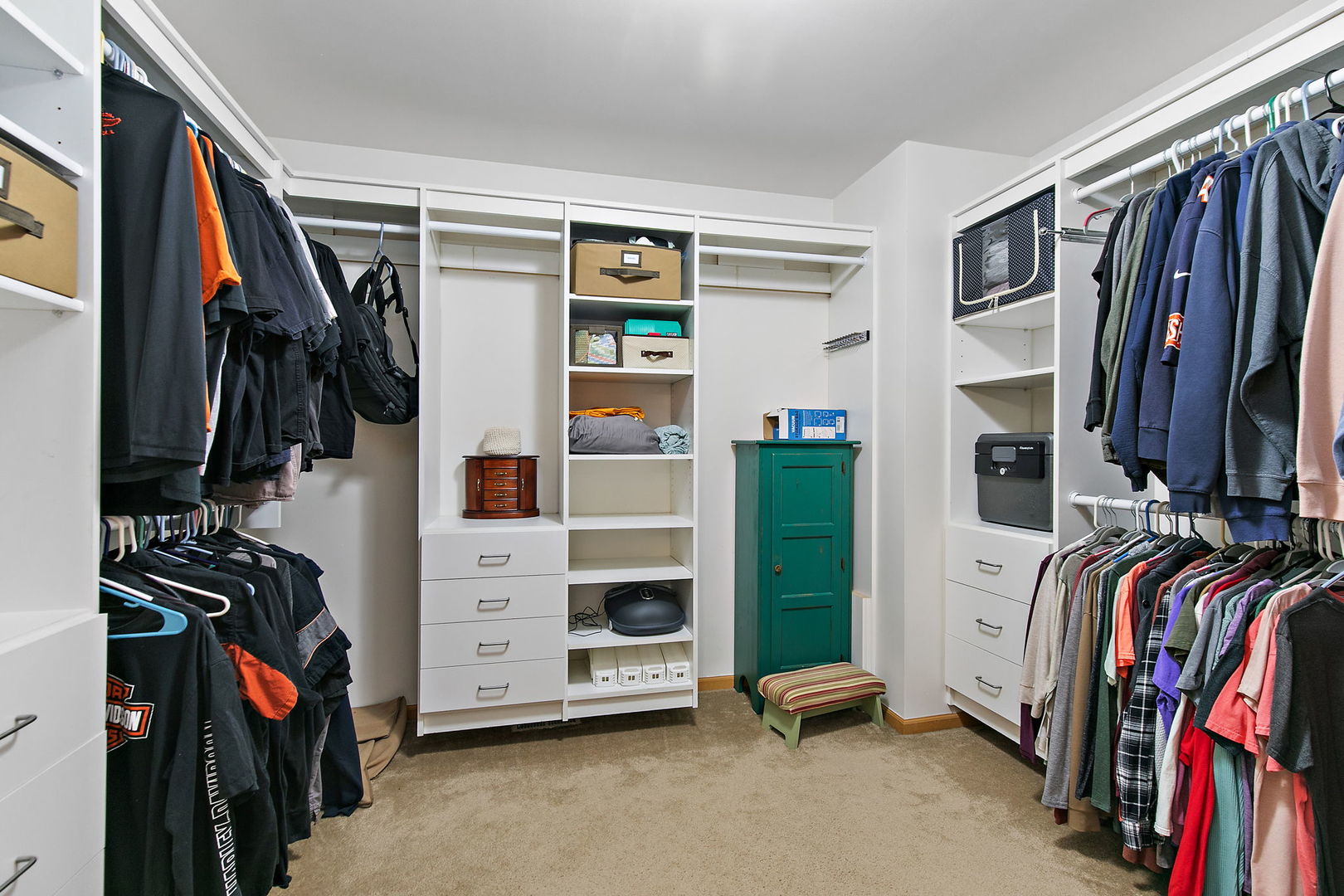 489 spring Drive, Marengo, IL 60152