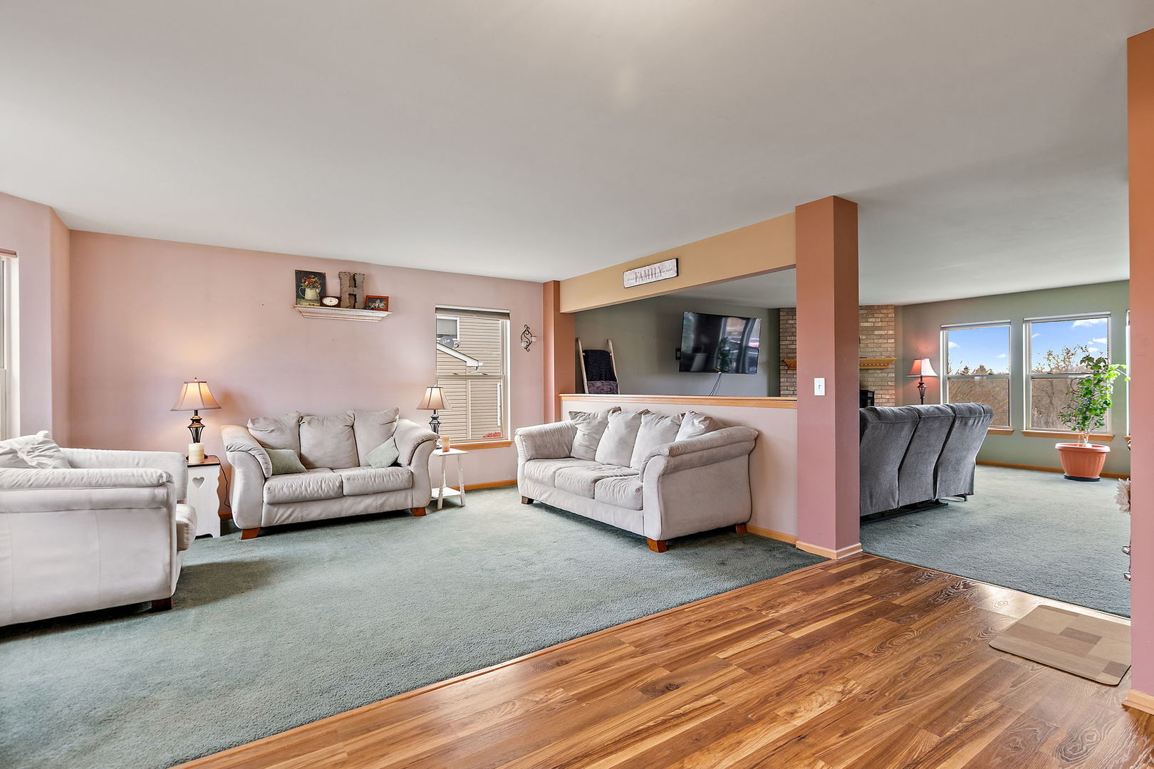 489 spring Drive, Marengo, IL 60152