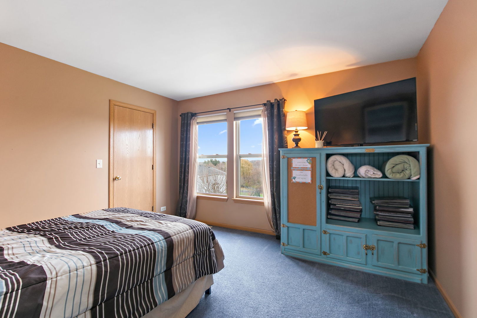 489 spring Drive, Marengo, IL 60152