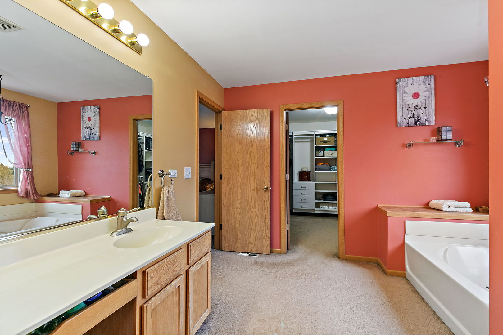 489 spring Drive, Marengo, IL 60152