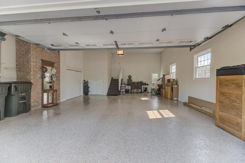 22W425 Broker Road, Medinah, IL 60157