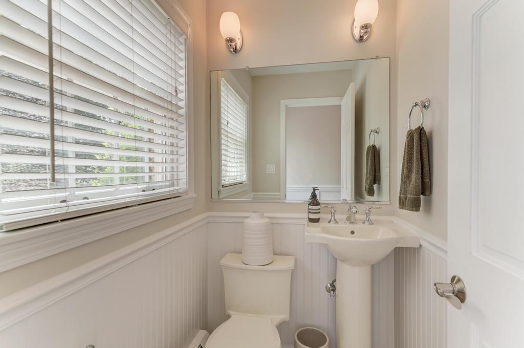 22W425 Broker Road, Medinah, IL 60157