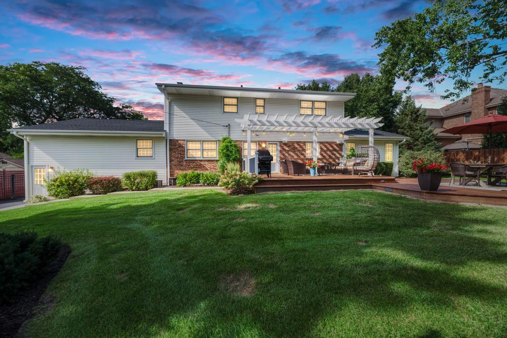 22W425 Broker Road, Medinah, IL 60157