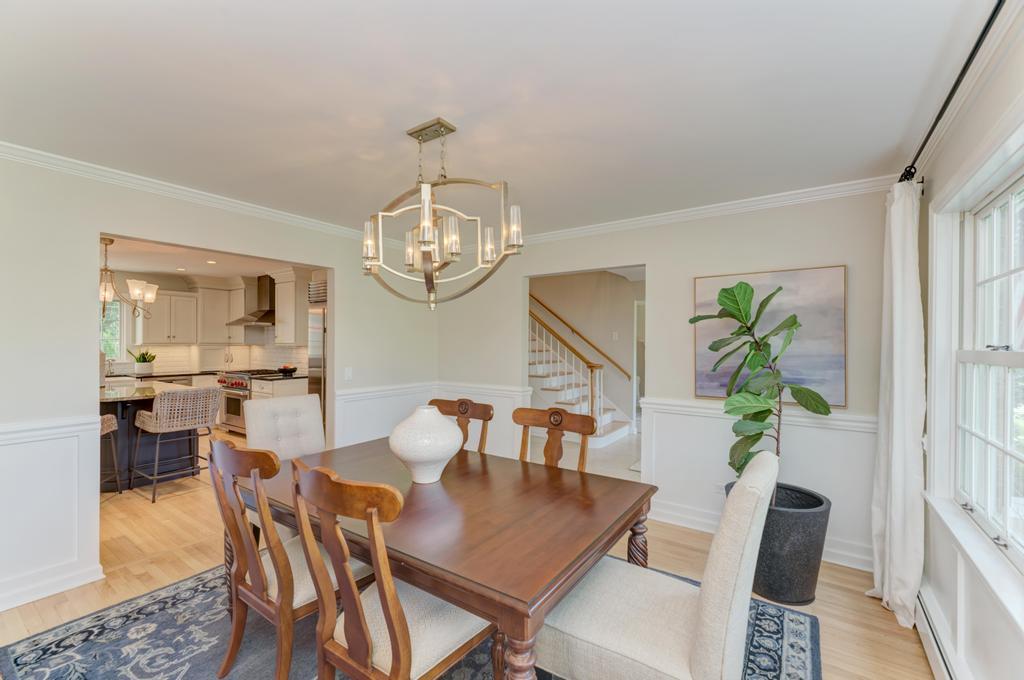 22W425 Broker Road, Medinah, IL 60157