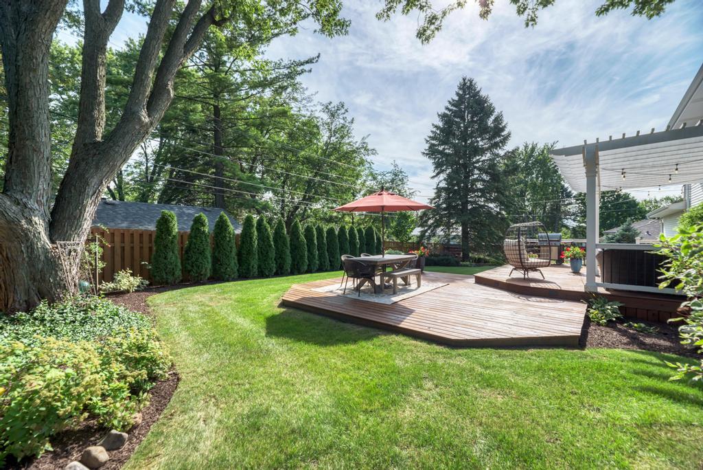 22W425 Broker Road, Medinah, IL 60157